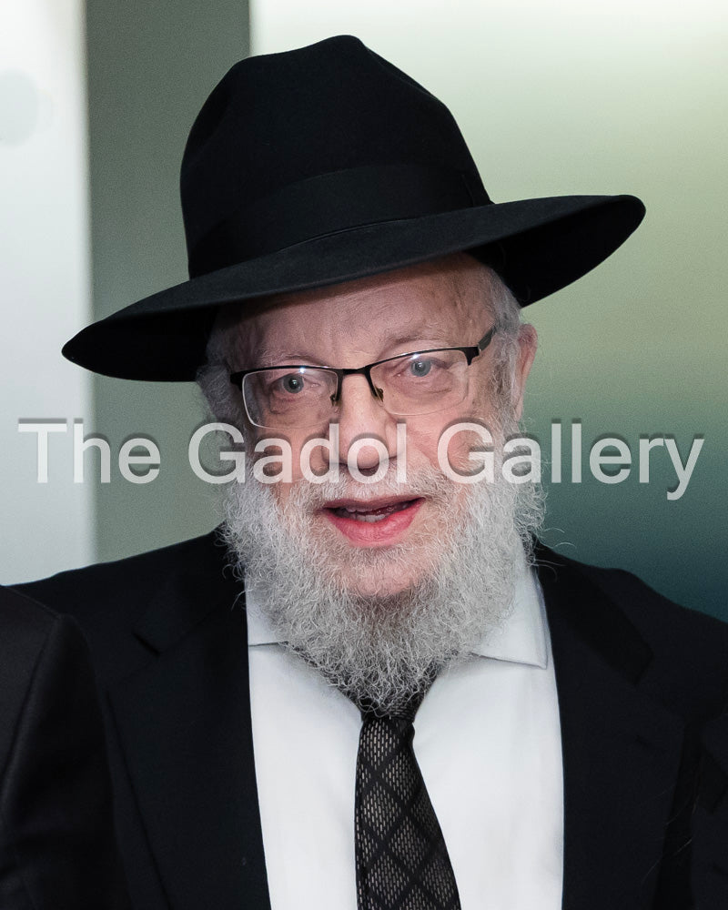 Rav Moshe Brown - רב משה בצלאל בראון