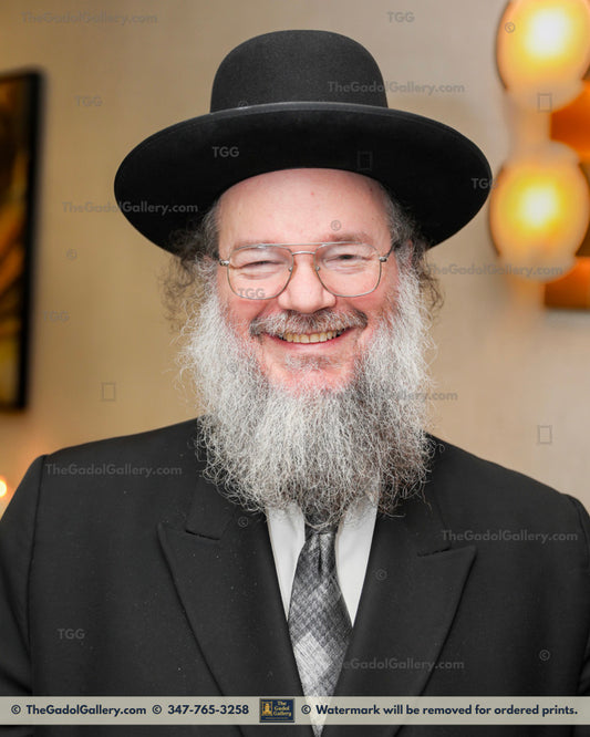 Rav Azriel Brown -1- רב עזריאל בראון