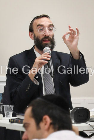Rav Shraga Kallus - 4 Sukkah Poster