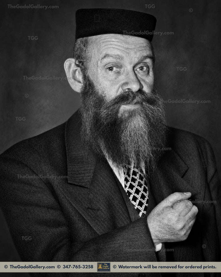 Rav Shraga Feivel Mendlowitz - B&W - רב שרגא פייוויל מענדעלאוויץ