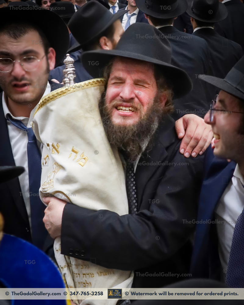 Rav Menachem Zev Weissman